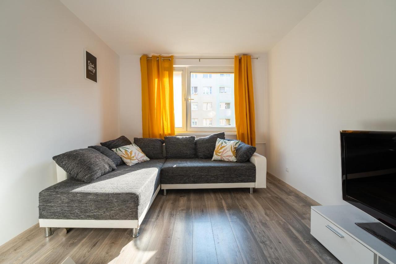 Tanie Spanie Skowronek - Pet Friendly - Przytulny 4 Osobowy - Space Apart Jelenia Gora Exterior photo